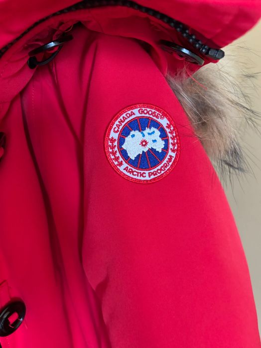 Парка жіноча зимова. Оригінальна Canada Goose