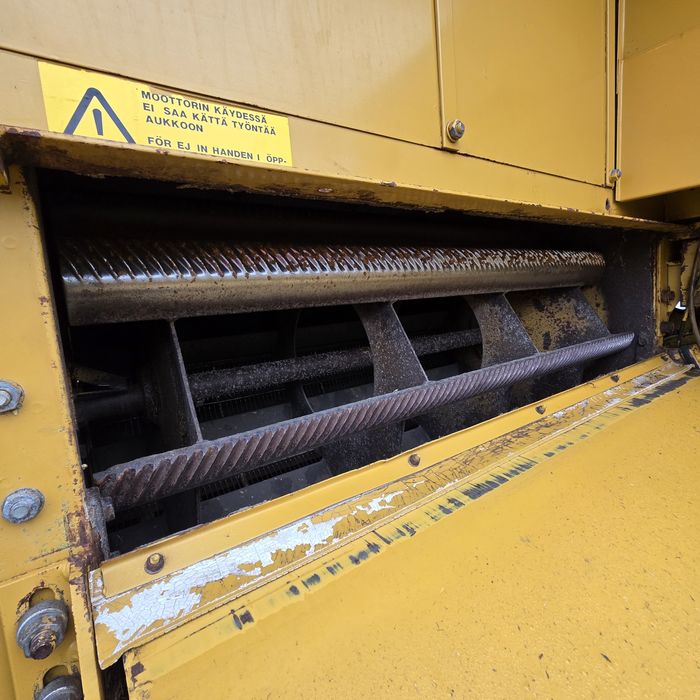 Комбайн зернозбиральний Sampo 600 з Фінляндії