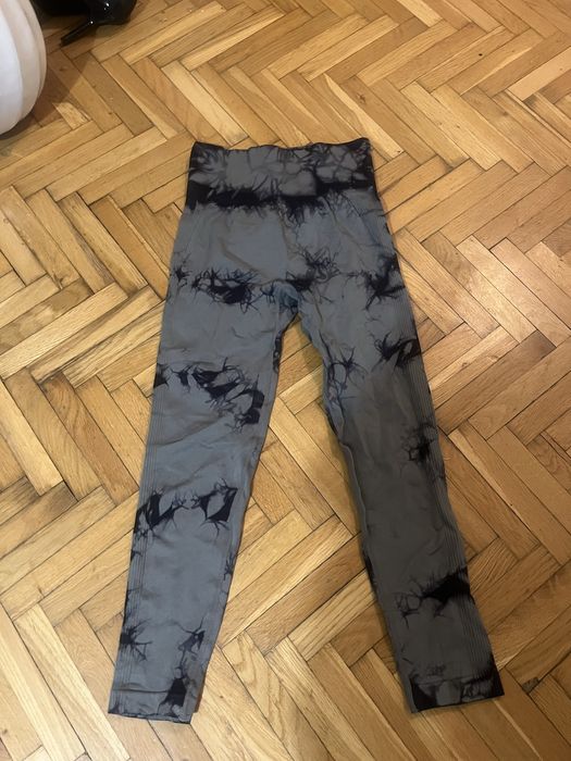 Leginsy z push up shein