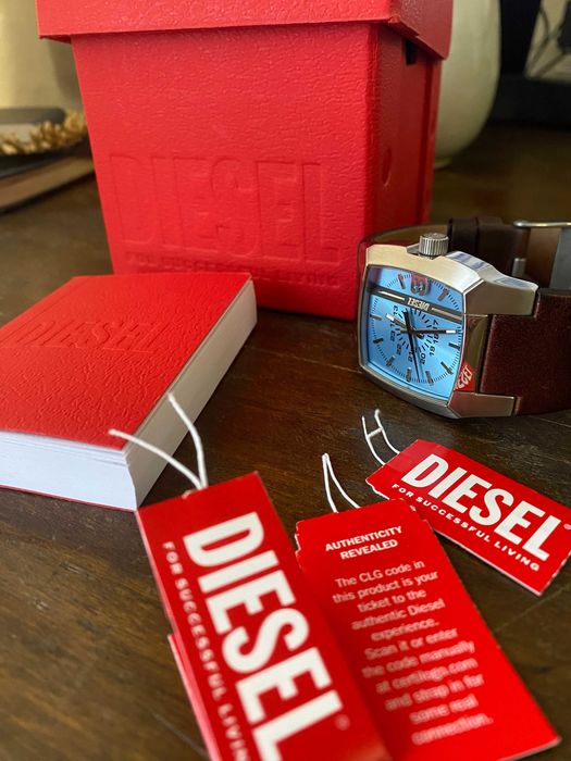 Оригінальний годинник DIESEL