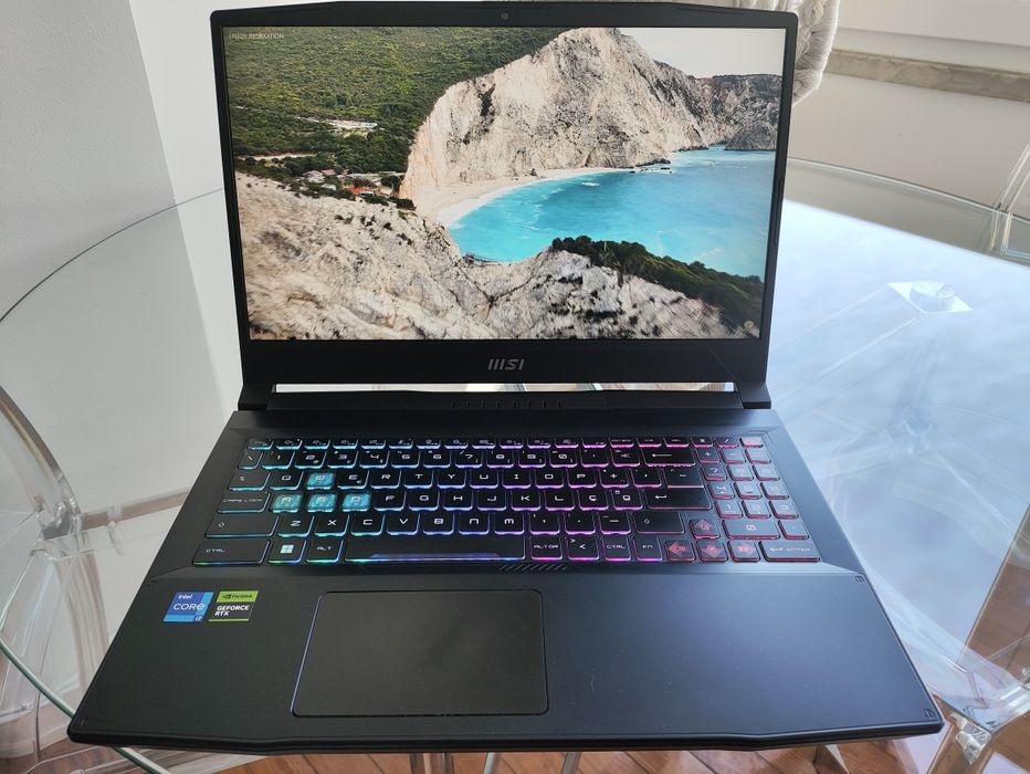 Portátil MSI RTX 4060 i7-13620H 1TB 16GB DDR5