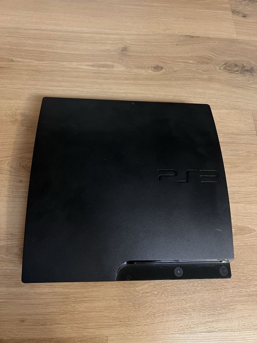 PS3 Slim Desbloqueada + Jogos