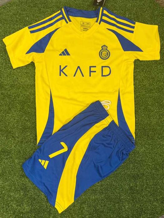 Conjuntos de futebol para criança