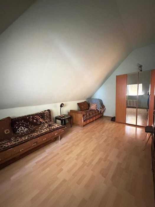 Будинок в Молодіжному