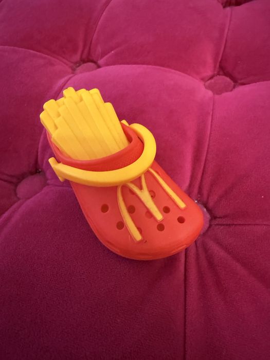 Crocs Macdonalds