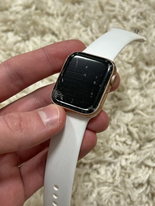 Лот Apple Watch Series  5, 6 40 MM