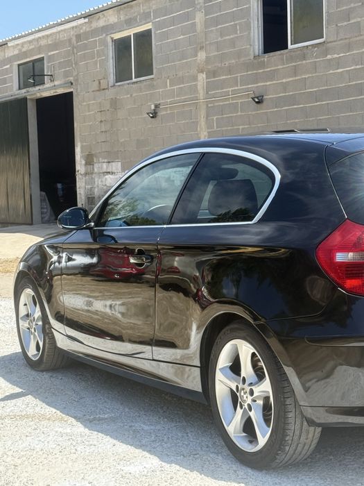 Bmw 118d sport .