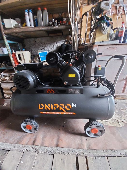 Компрессор воздушный Днепро-М 100л АС - 100 VG