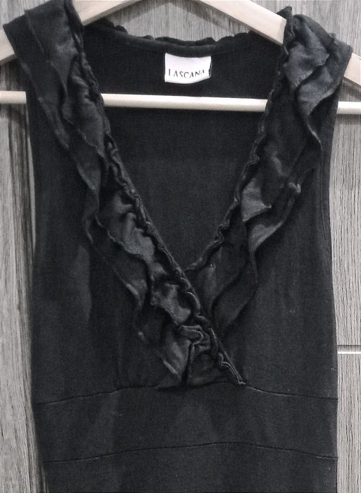 Чорне жіноче плаття з віскози 42 розміру