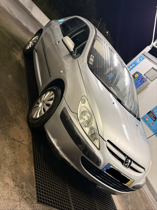 Peogeot 307 hatchback 1.4 2004