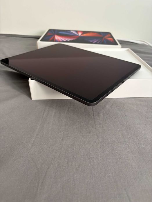 Ipad 12'9 5ª geração 256Gb como Novo