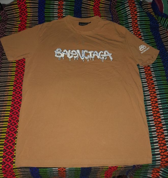 T-shirt BALENCIAGA como nova tamanho L