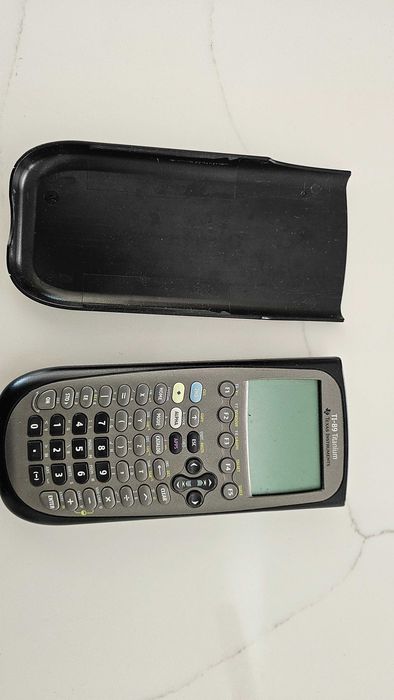 Calculadora Gráfica Texas Instruments TI-89 Titanium