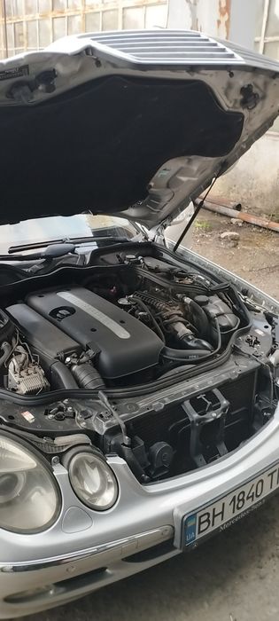 Продам Мерседес Е270