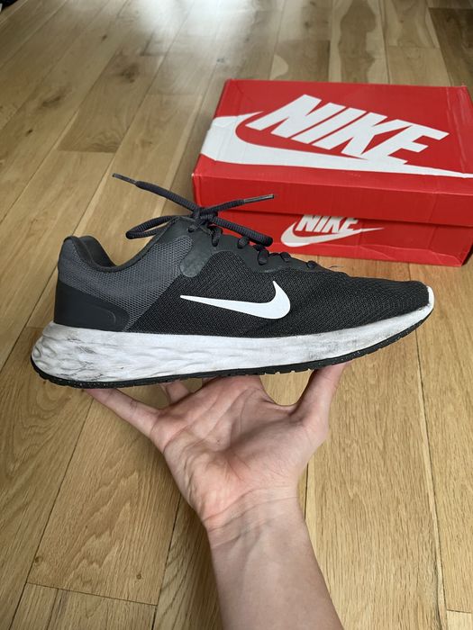 Buty Nike Revolution 5 do biegania