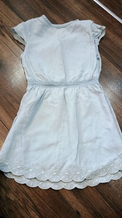 Sukienka H&M 98 haft Boho niebieski na sesję