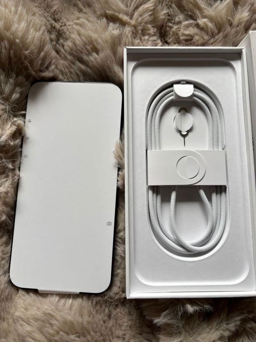 IPhone 16 plus 128gb