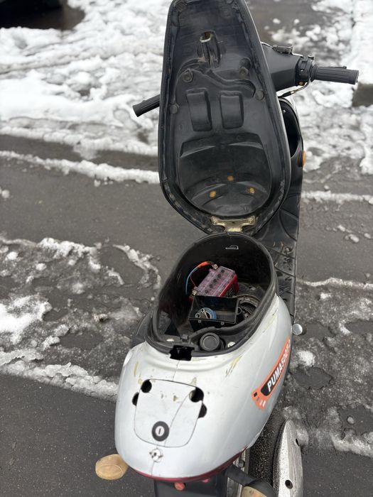 Скутер PUMA50QT-2