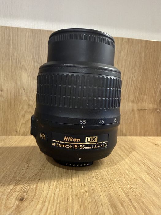 Обʼєктив Nikon 18-55 mm, AF-S DX Nikkor, без дефектів