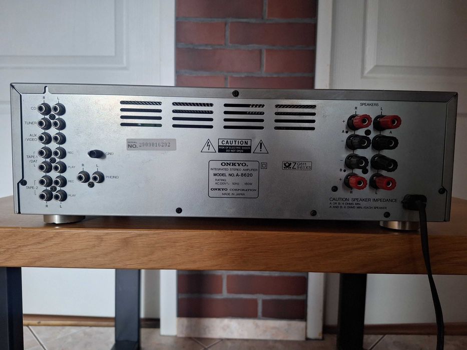 Wzmacniacz Onkyo A-8620