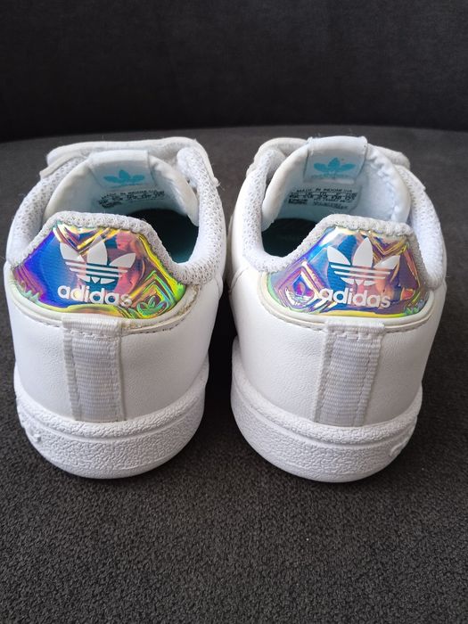 Кросівки Adidas 22 розмір