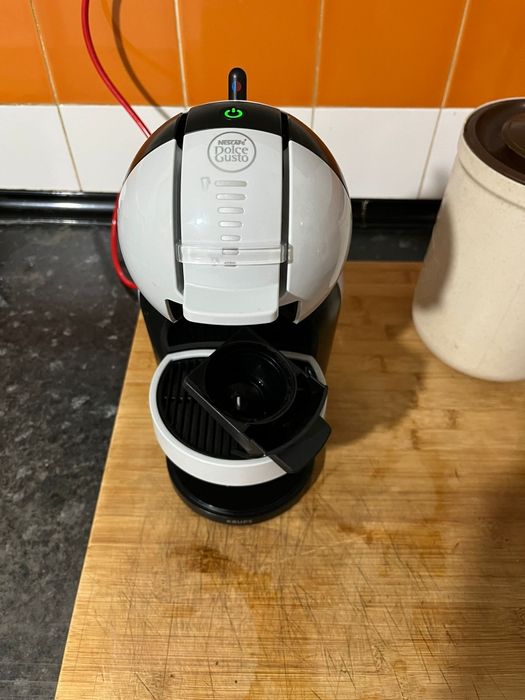 Maquina café dolce gusto