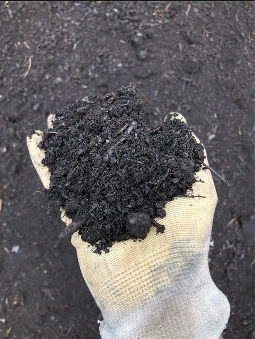 Ziemia ogrodowa czarnoziem kompost