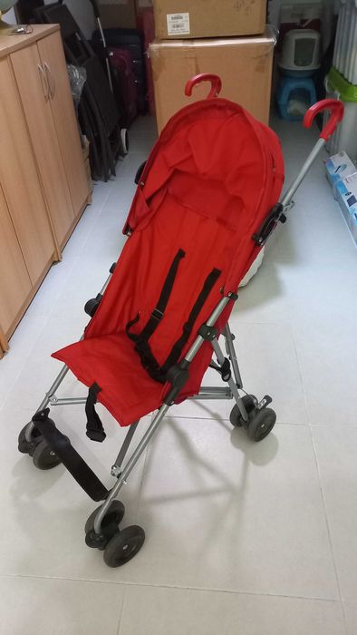 Vendo Carrinho de Passeio Vermelho Happy Bear