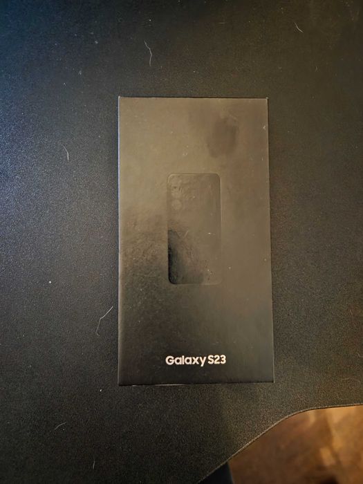 Samsung Galaxy S23 - 128GB/8GB RAM - Preto - Como Novo