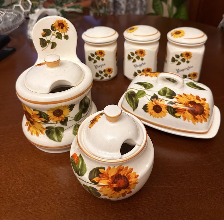 Zestaw 4 kuchennych ceramicznych pojemników