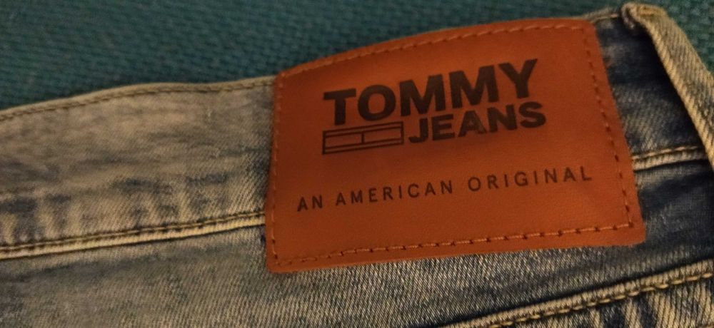 Tommy Hilfiger Jeans – Size 33/32 – Authentic – Great Price64738672664706123