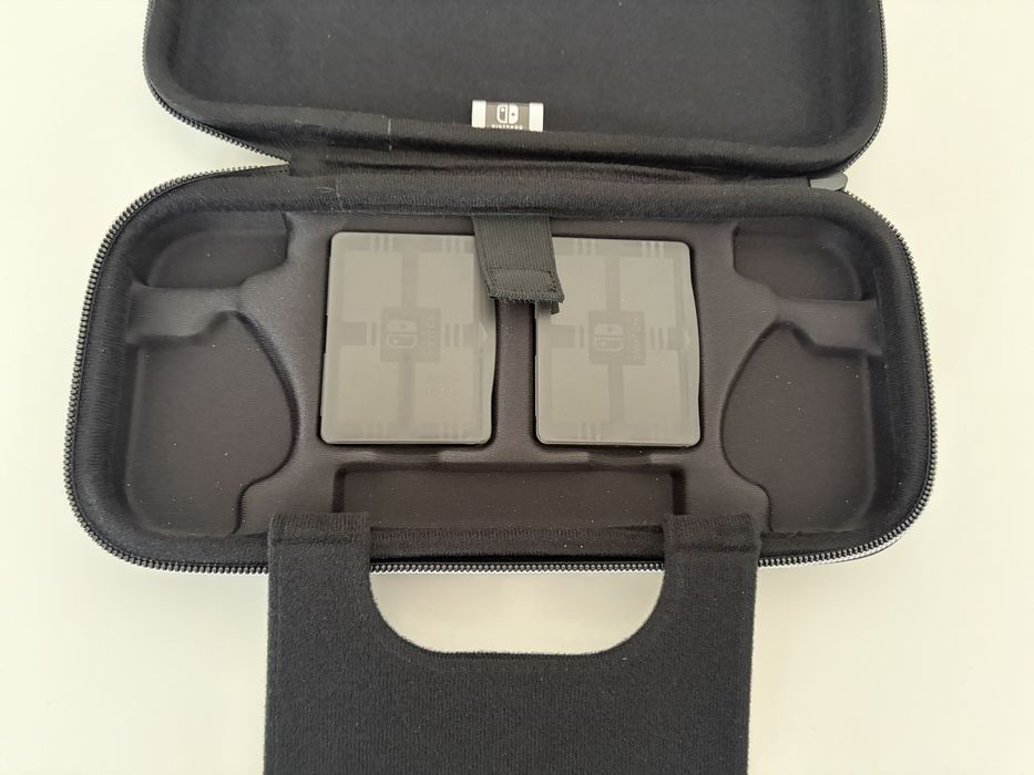 Etui Nintendo Switch/Lite/OLED