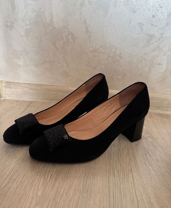 Туфлі жіночі 38 розмір