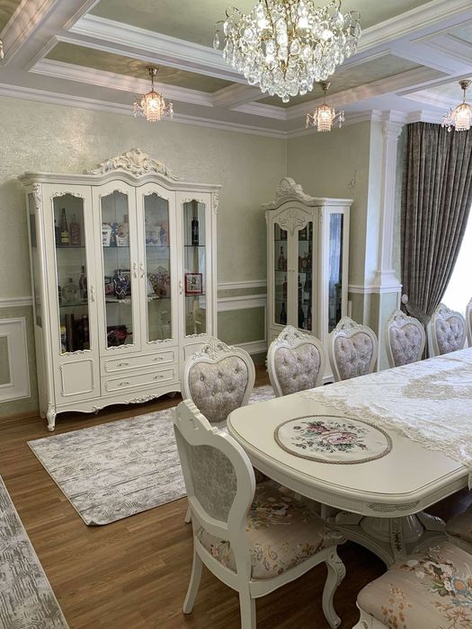 Продаж 2 поверхового будинку бесідка і ділянкою на 15 соток, 239 кв. м