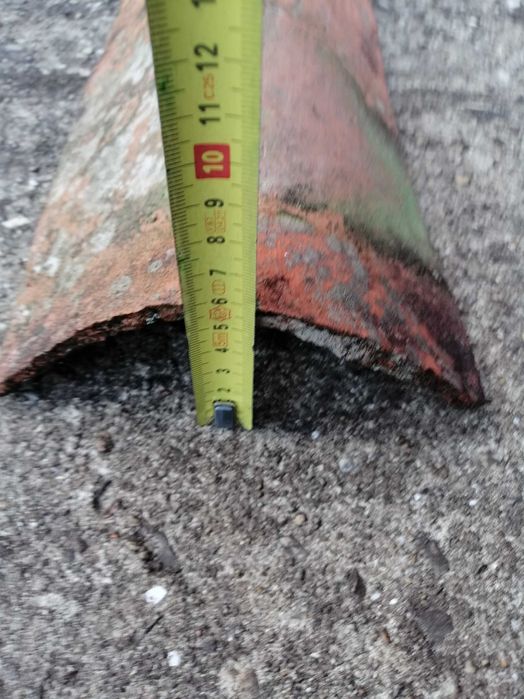 Telha de canudo muito antiga