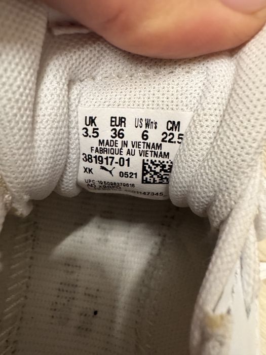 Кеди жіночі/підліткові Puma 36 р.