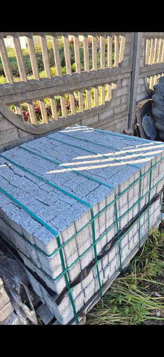 Kostka granitowa kontur 8cm