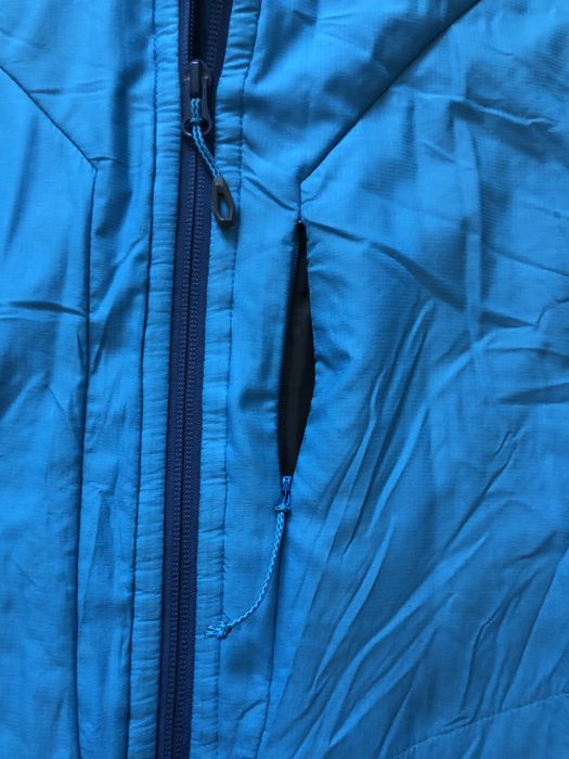 Оригінальна куртка Mammut синього кольору, розміру XL-XXL TNF Oakley