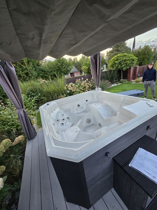 Jacuzzi ogrodowe wanna spa balia