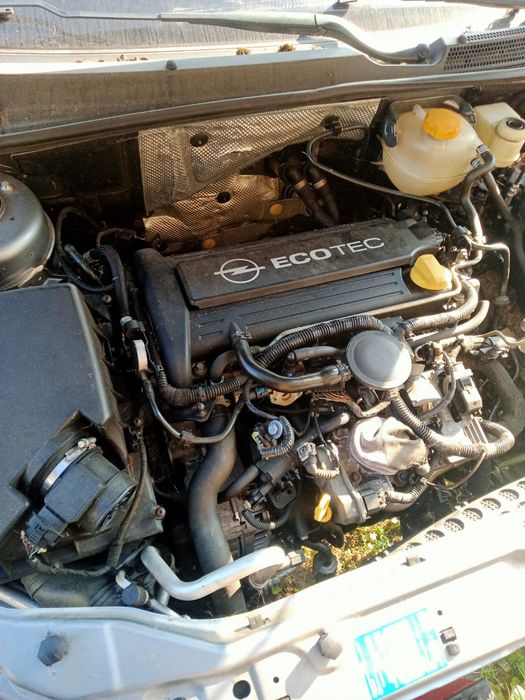 Silnik z osprzętem, skrzynia automat 2,2 Direct Opel Vectra C Signum