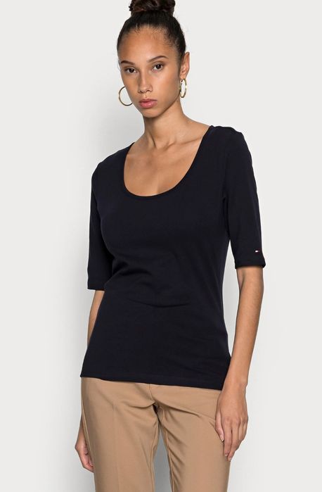 T-shirt Tommy Hilfiger Slim Scoop M