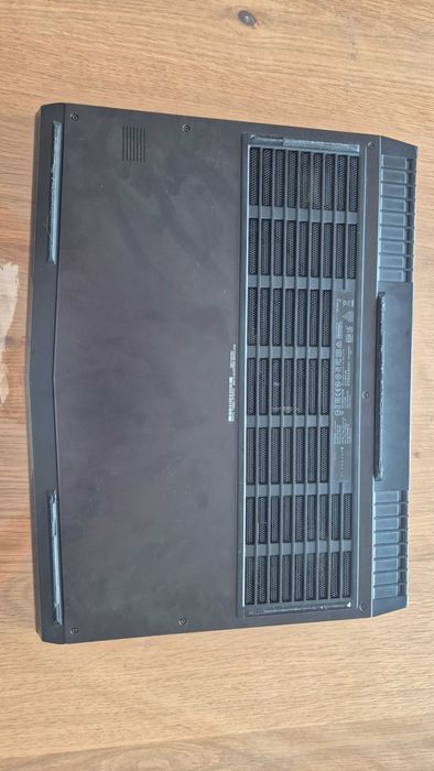 Portátil Alienware 17 R5
