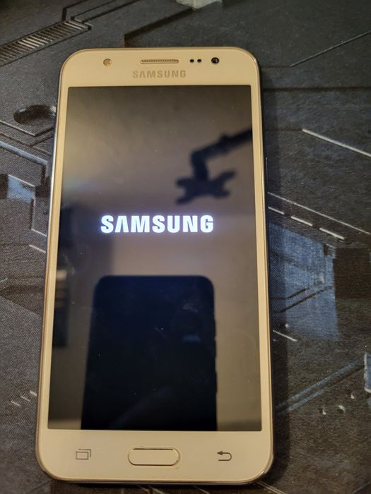 Telemovel Samsung J5