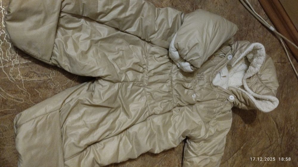 Віддам дитячі речі