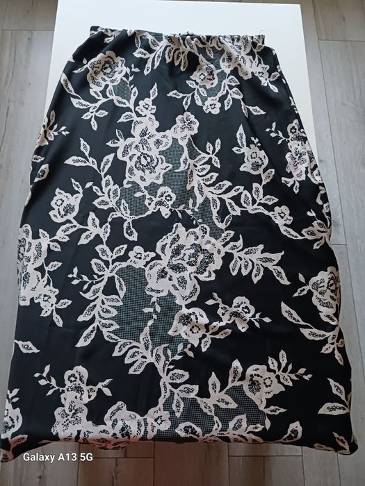 Spódnica letnia midi