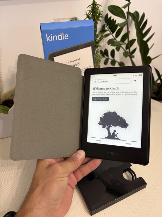 Kindle (10th Generation) | Stan Idealny + Etui