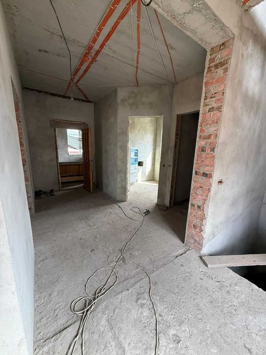 Продаємо якісно збудований будинок