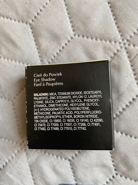 Kosmetyki cienie do powiek, brwi -nowe +2 gratis