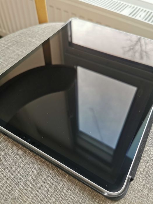 Apple iPad Pro 12.9" 5th Gen M1 128GB LTE 2021