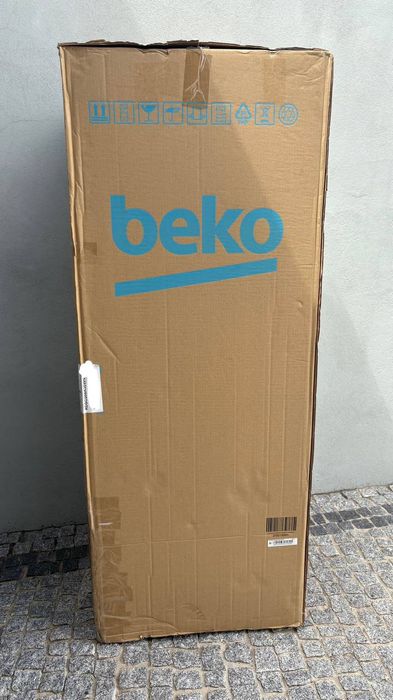 Frigorífico Combinado BEKO RDSO206K30WN